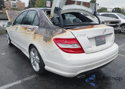 2010 Mercedes-Benz C 300 Luxury/Sport from USA, damaged, VIN WDDGF5EB7AF453850